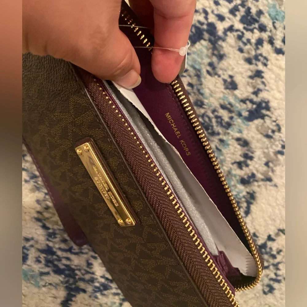 MK Travel Continental - Picture 9 of 11